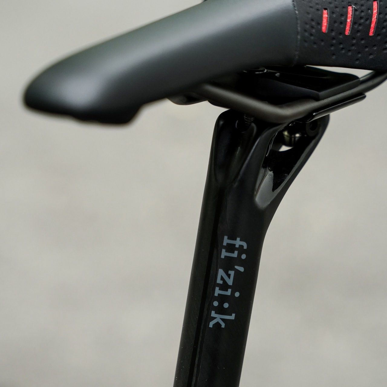 ridley-fenix-slic-battleship-grey-lilac-10